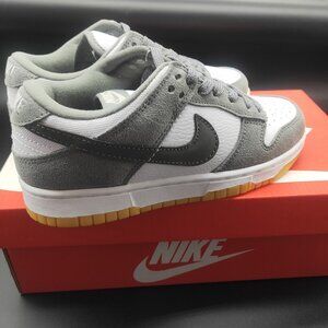 Jordan Low SP Unisex Sneakers